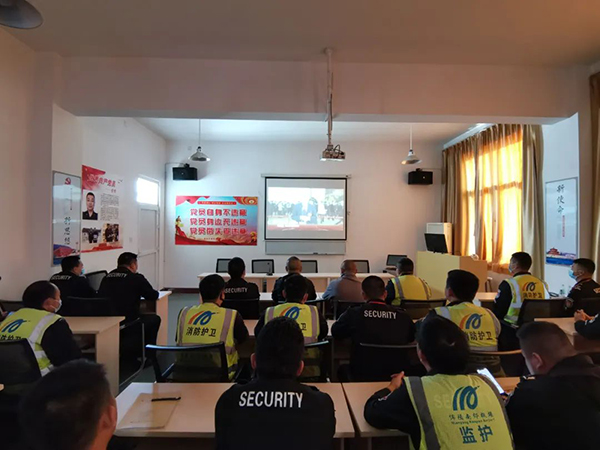 1666750807114305.jpg 綿陽機場黨員干部職工收聽收看黨的二十大開幕會2.jpg